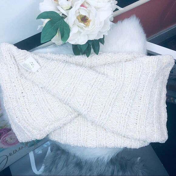 Peace & Pearls | cowl neck scarf OS - Picture 3 of 4